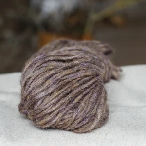 686 - dark amber