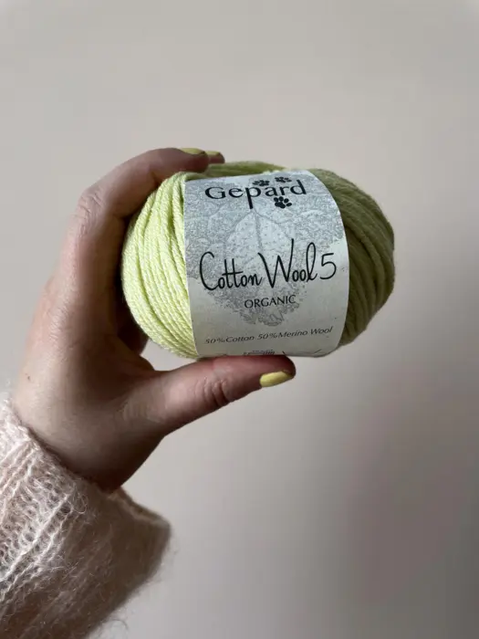 NEW beautiful springgreen col. 802
