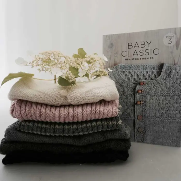 Round Yoke Cardigan D
