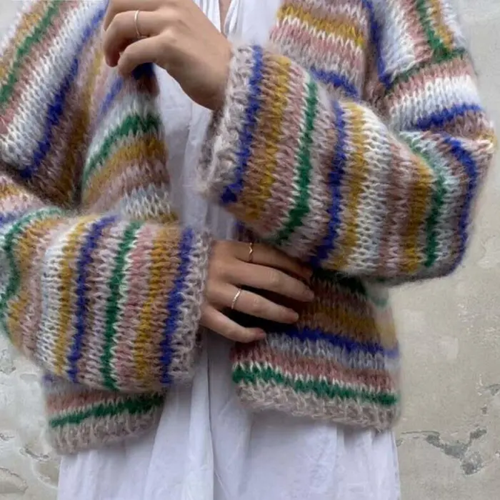 Gepard Strangeng –  striped short cardigan D